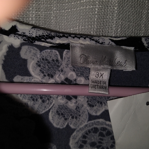 Olivia Matthews Dresses Navy With White Floral Pattern Tie At Waist